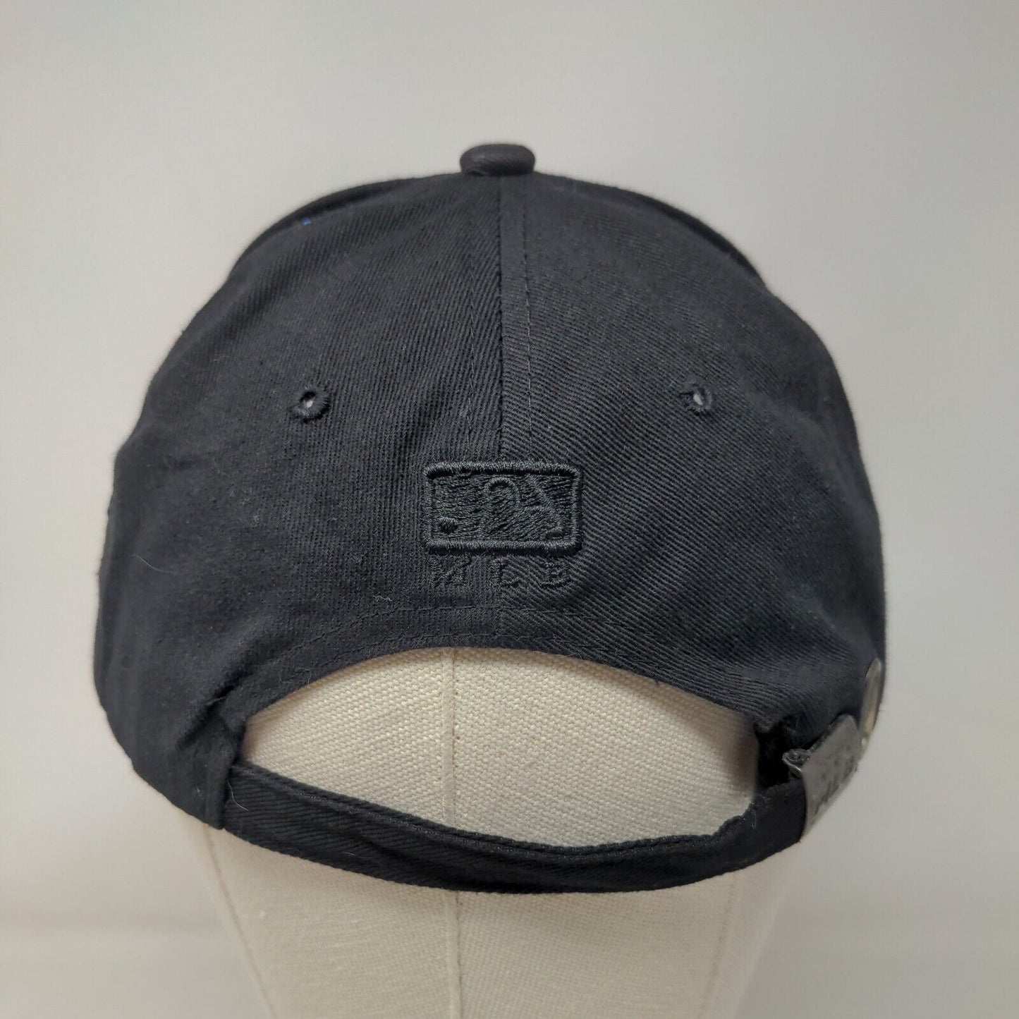 MLB Men's Slideback Hat Black Adjustable Embroidered New York Yankees Logo
