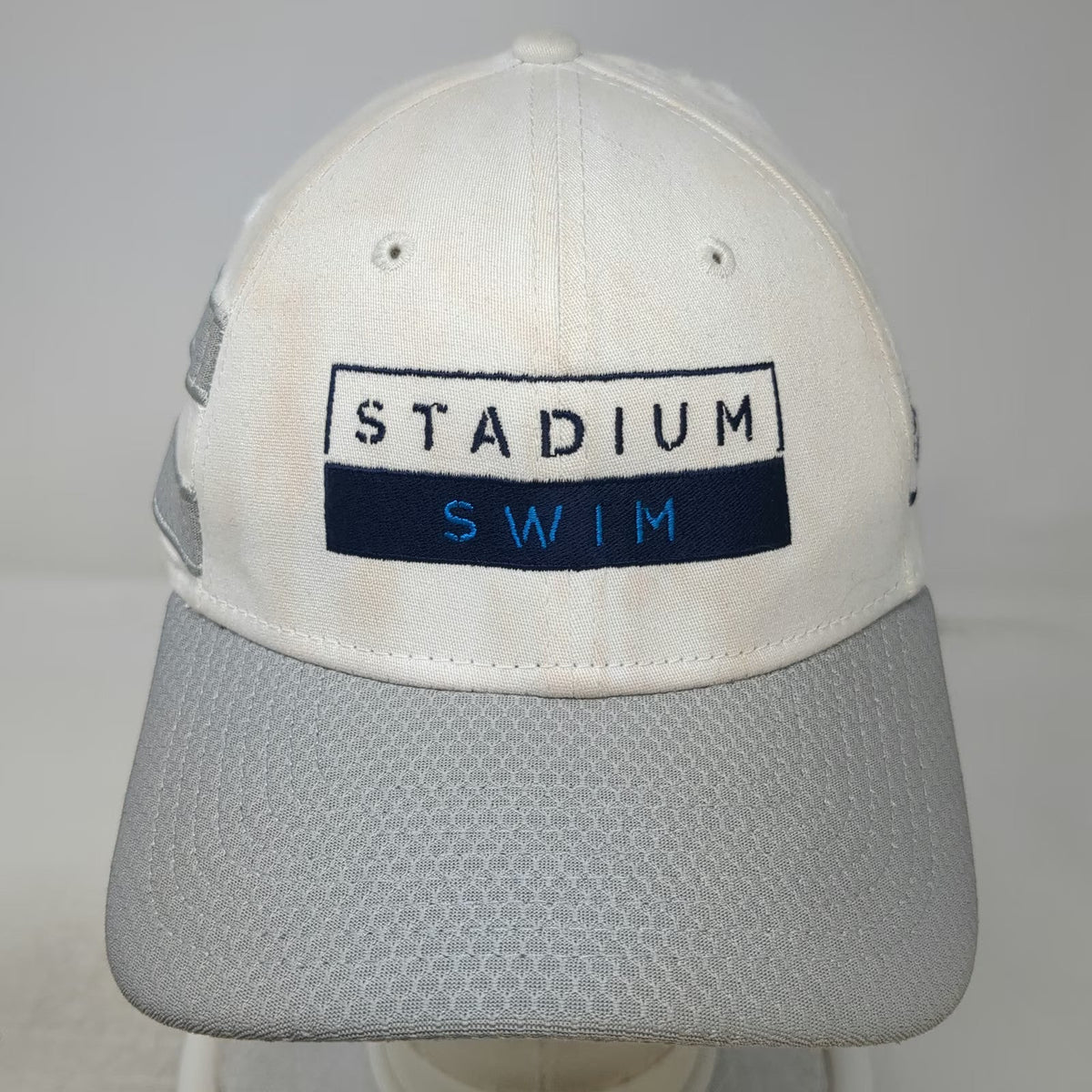 New Era Baseball Cap White XL 39THIRTY Stadium Swim Circa Resort Casino Hat
