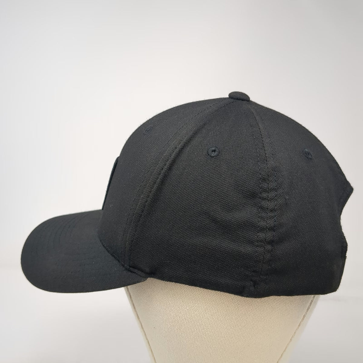 TravisMathew Snapback Black Hat One Size Arches National Park Utah Golf Patch
