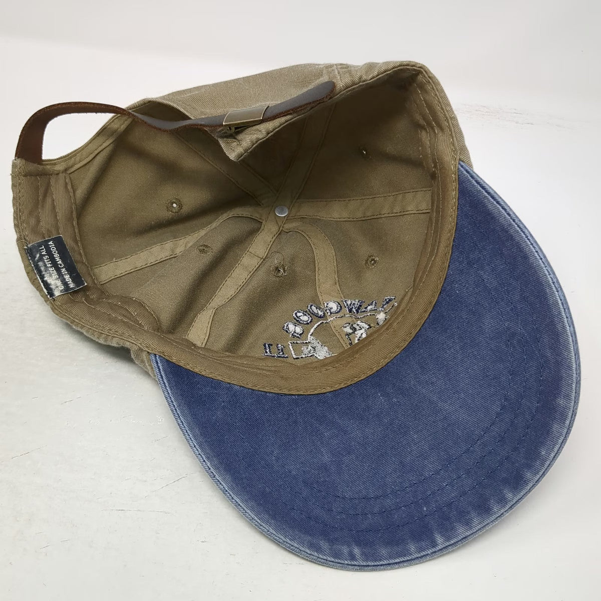 Yawgoog Hiker 2011 Baseball Cap Beige Blue One Size Slideback Embroidered Hat