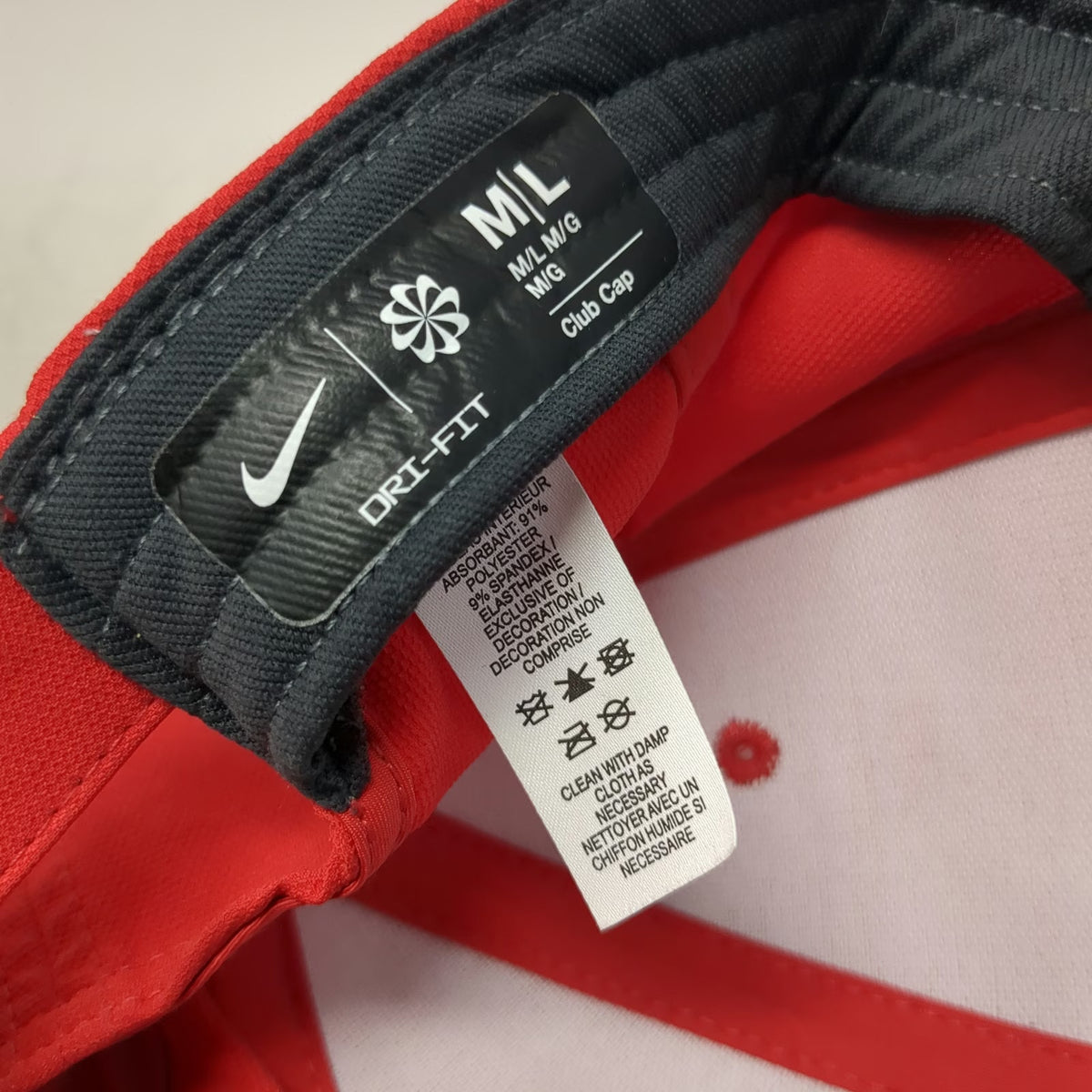 Nike Baseball Cap Red L Dri-FIT Strapback Embroidered Swoosh Logo Athletic Hat