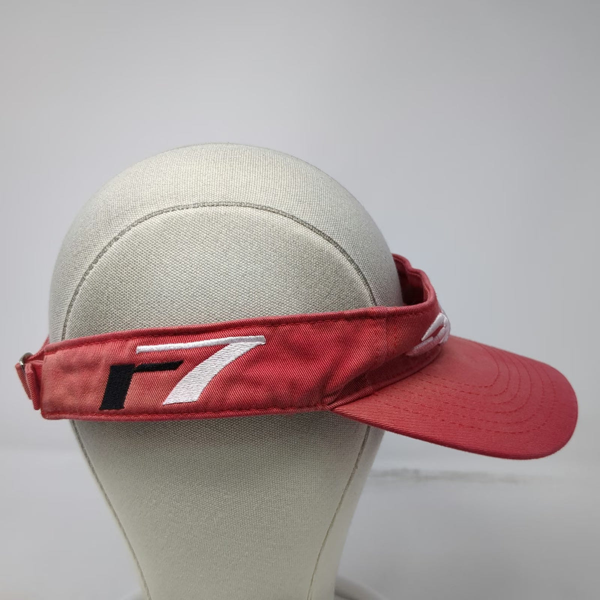 TaylorMade Visor Red One Size r7 Golf Hat Cotton Slideback Curved Brim Athletic