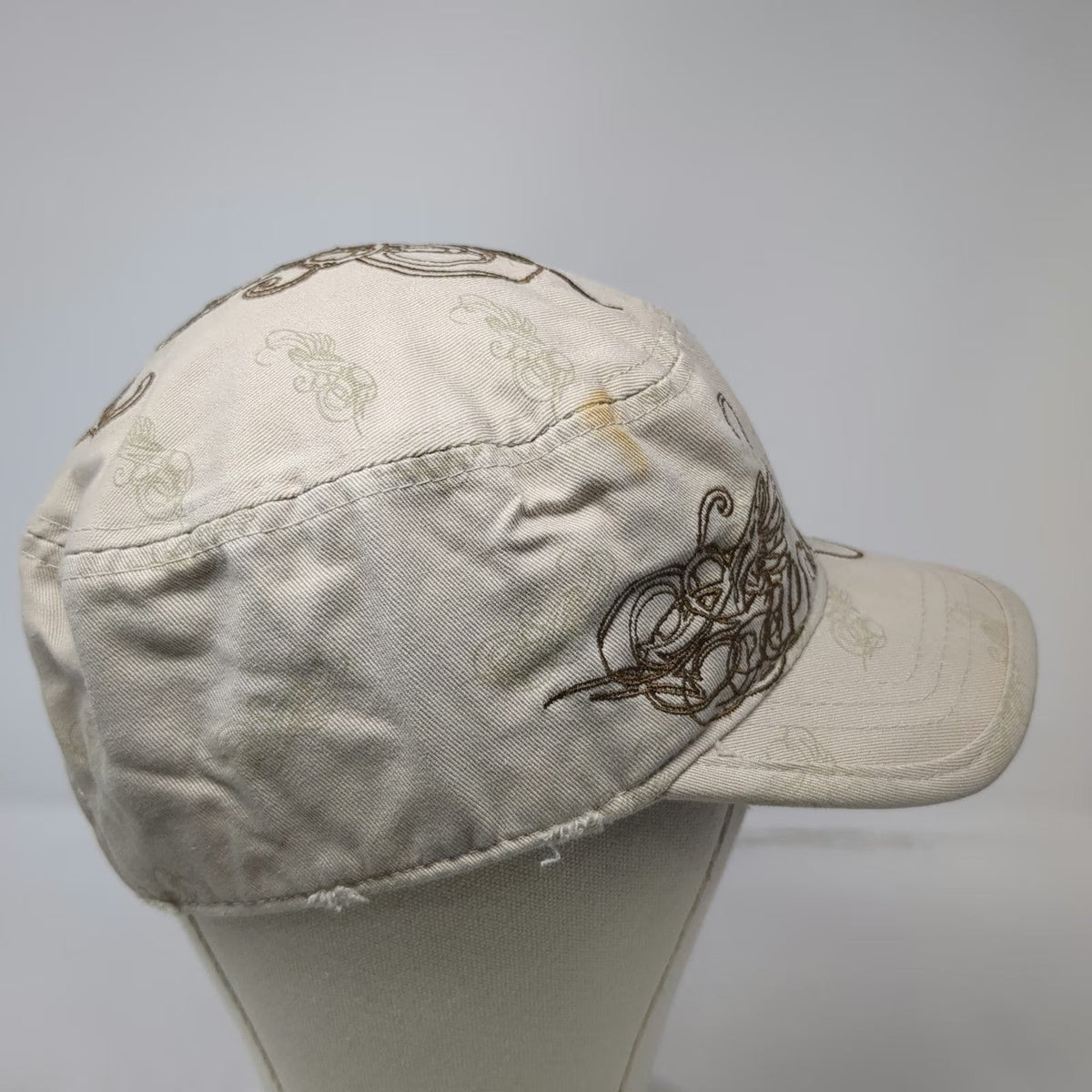 Virtus Apparel Army Cap Beige One Size Side Zipper Pocket Flourish Graphic Hat