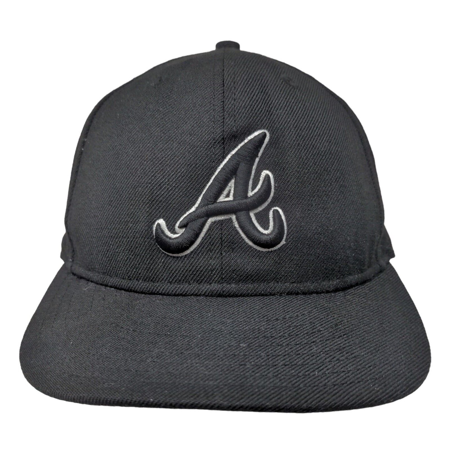 New Era Men's Fitted Hat Black 7 1/2 Embroidered Atlanta Braves Logo 59Fifty