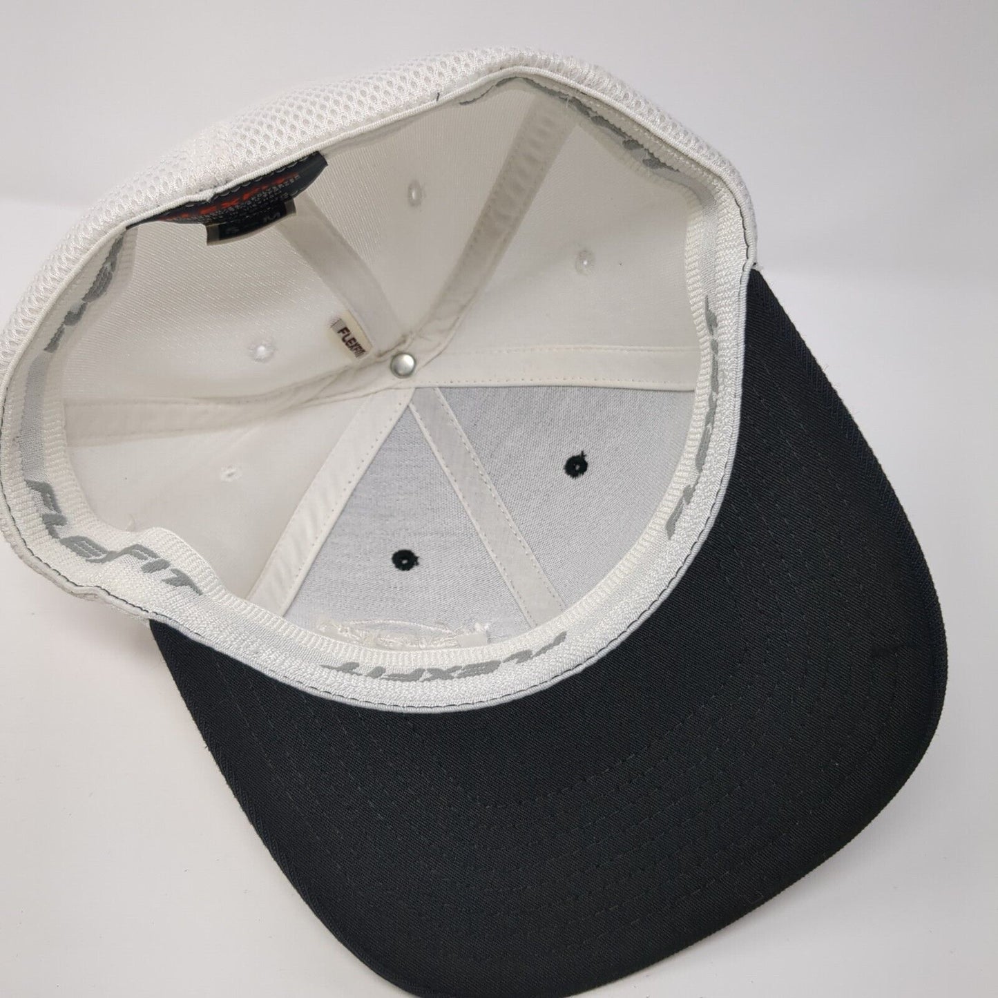 Yosemite Farm Credit Fitted Mesh Back Hat Black S-M Flexfit Yupoong