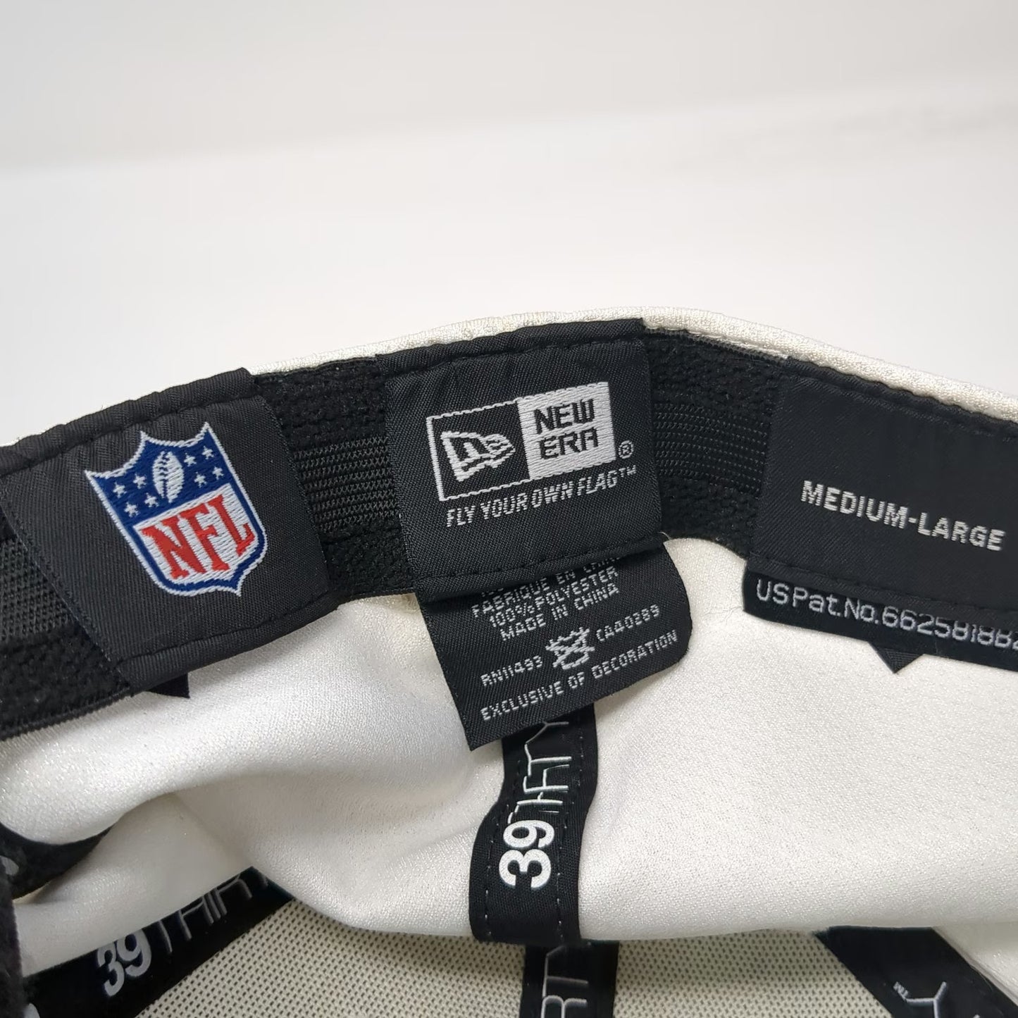 New Era Baltimore Ravens NFL White Cap L 39THIRTY Stretch Fit Curved Brim Hat