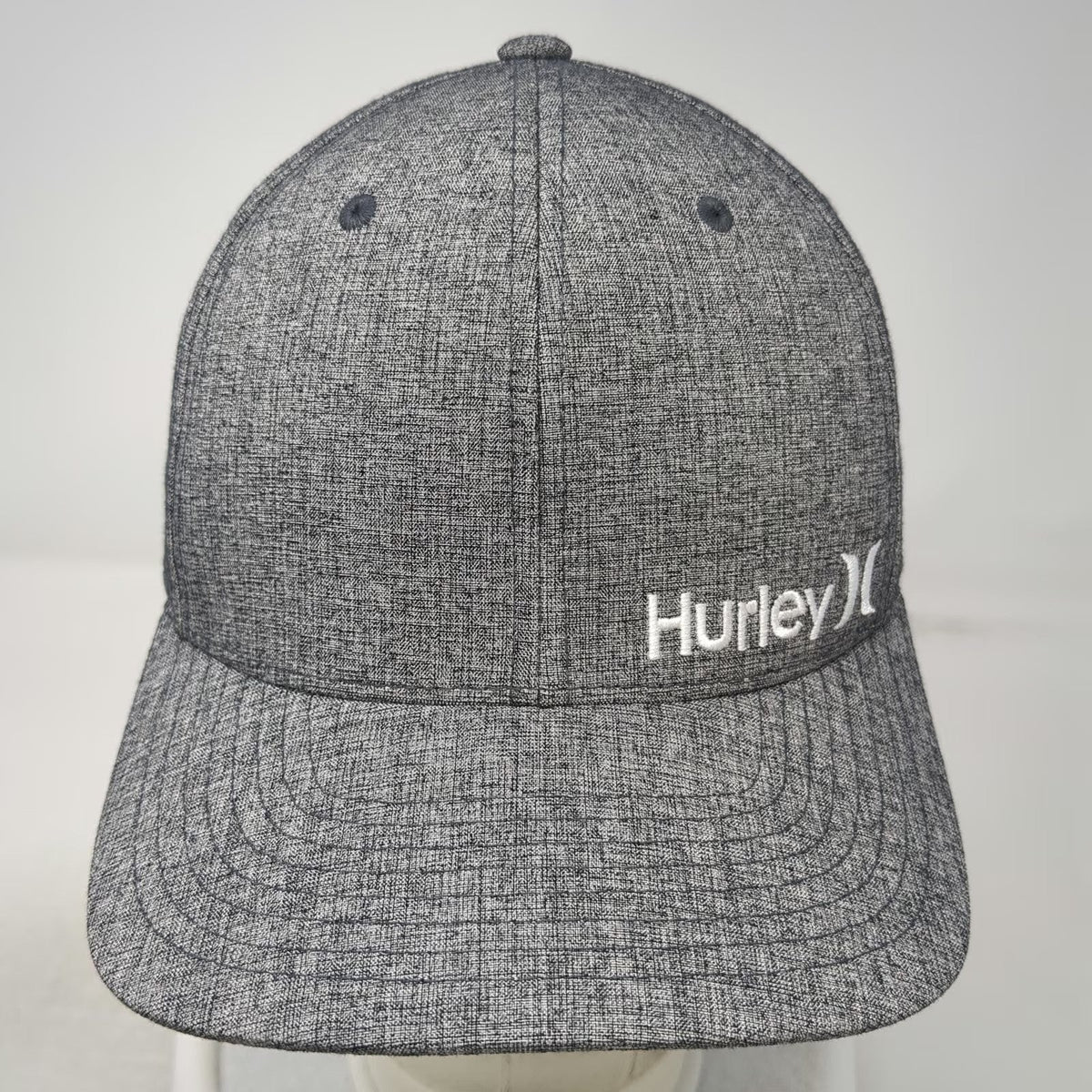 Hurley Baseball Cap Gray M Flexfit Logo Curved Brim Fitted Hat Stretch Sporty