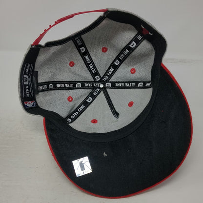 Ultra Game Chicago Bulls NBA 5 Panel Hat Gray Red One Size Flat Brim Snapback