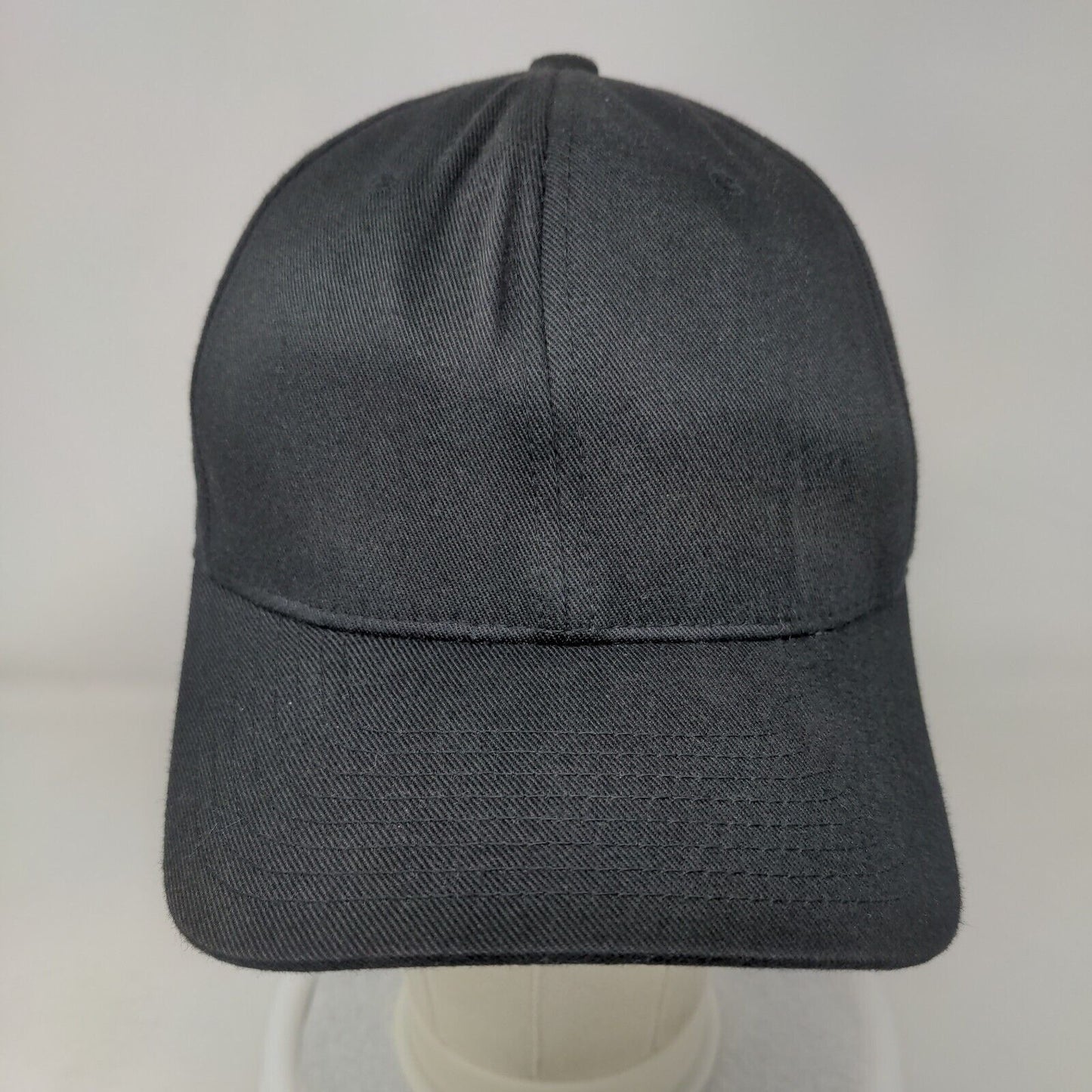 Flexfit Yupoong Fitted Hat Black Small-Medium Solid 6 Panel Blank