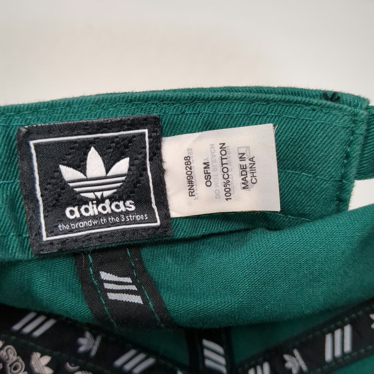 Adidas Baseball Cap Green One Size Embroidered Trefoil Logo Slideback Cotton Hat