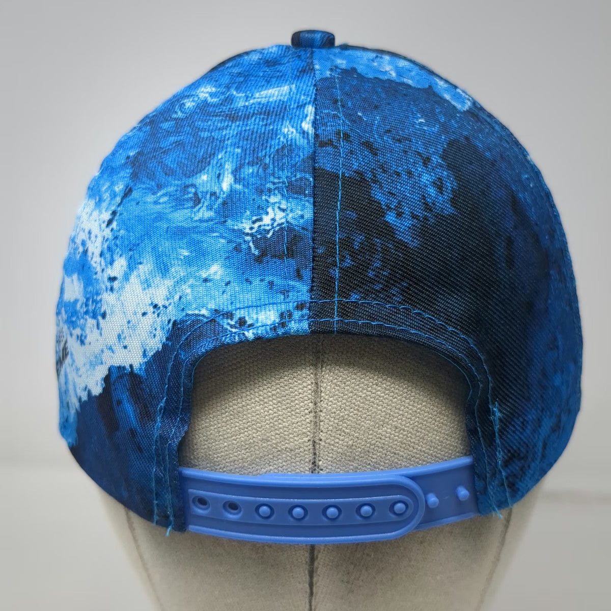 Keystone Light Snapback Blue One Size Realtree Fishing Pattern Rope Bill Hat