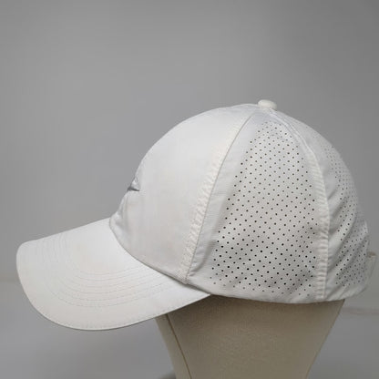 Nike Baseball Cap White One Size Golf Perforated Silver Swoosh Strapback Hat