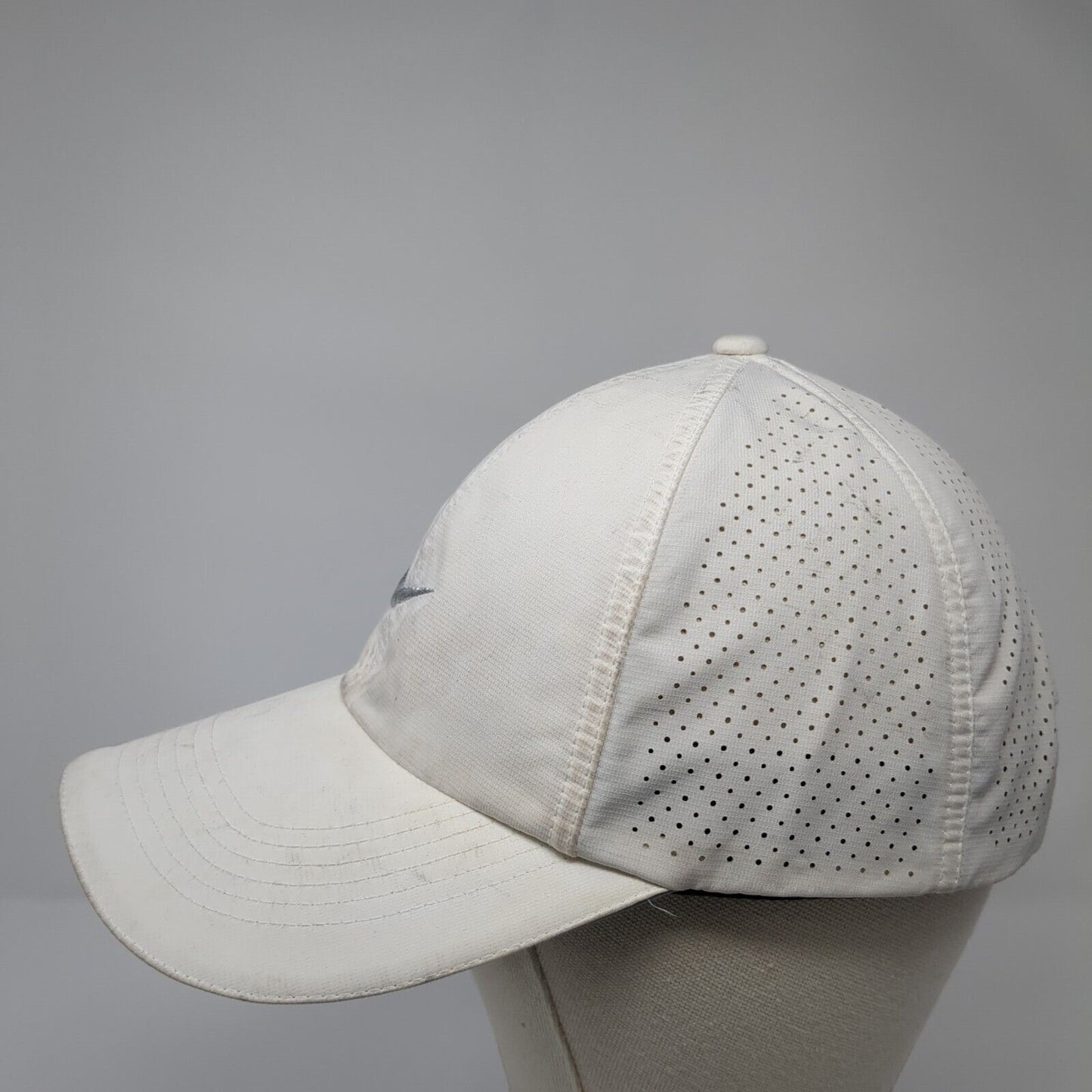 Nike Golf Strapback Hat White One Size Adjustable Embroidered Swoosh Polyester