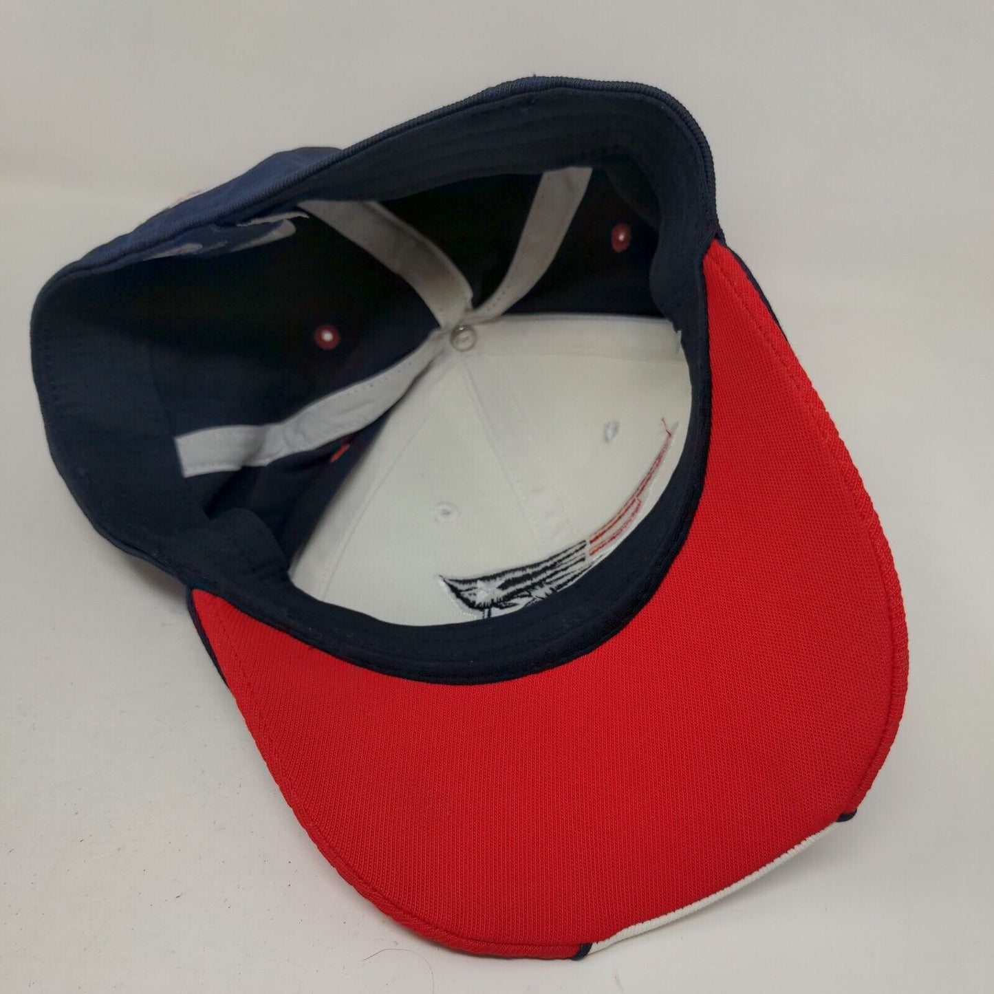 Reebok Men's Fitted Hat Multicolor S/M Embroidered New England Patriots Logo