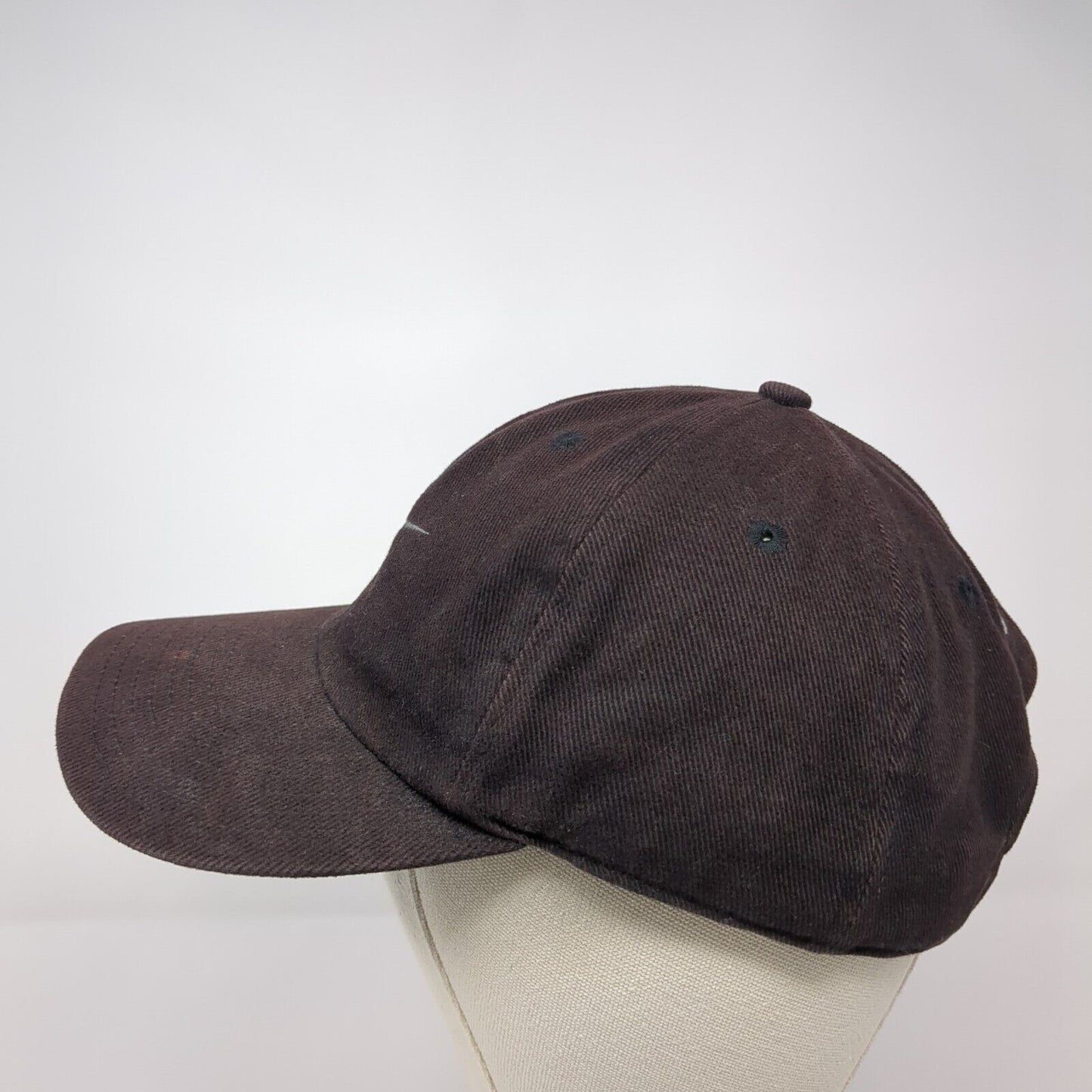 Nike Slideback Hat Black One Size Adjustable Embroidered Swoosh 6 Panel Cotton