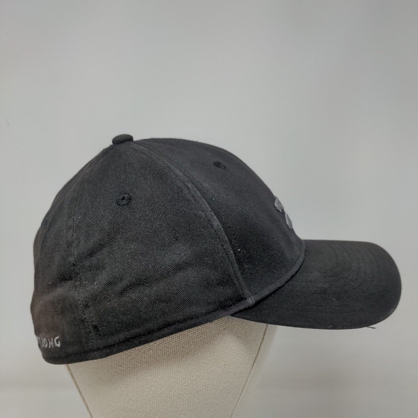 Billabong Fitted Hat Black Large/XL Embroidered Logo 6 Panel Vent Holes