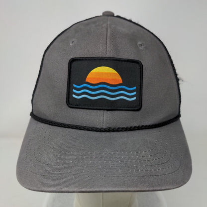 Sun Wave Patch Fitted Mesh Back Rope Trucker Hat Gray S/M Outdoor Cap