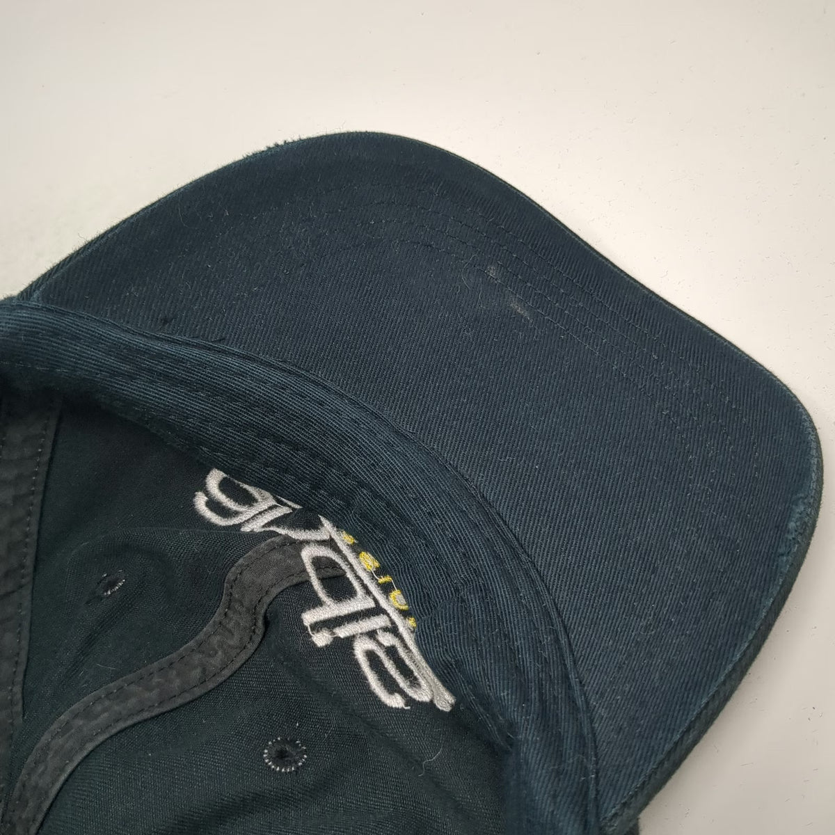 Andis Professional Hat Black One Size Baseball Cap Slideback Grooming Logo