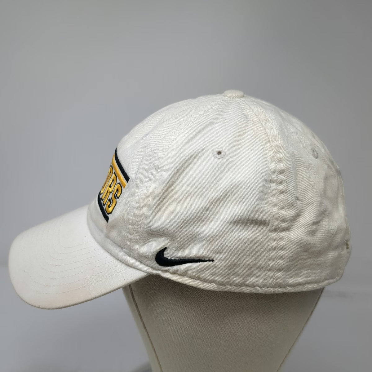 Nike Baseball Cap White One Size WWCC Warriors Embroidered Slideback Strap Hat