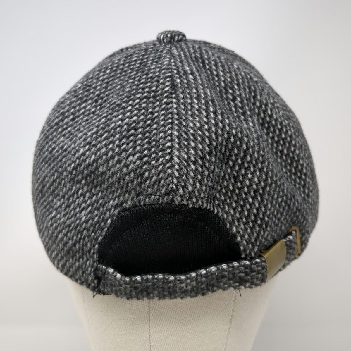 Ediko Baseball Cap Gray One Size Ear Flaps Tweed Textured Strapback Winter Hat