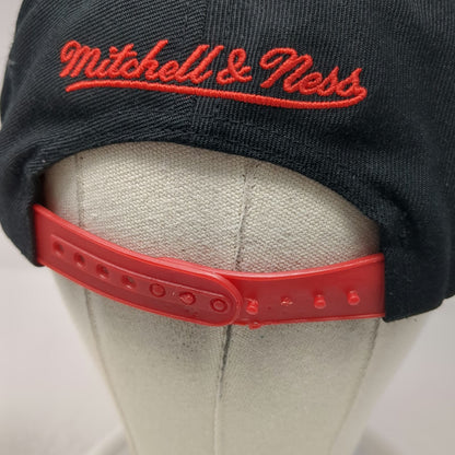 Mitchell & Ness Philadelphia 76ers NBA Snapback Hat Black Red One Size Flat Brim