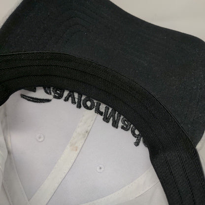 TaylorMade TP5 Fitted Golf Hat White L/XL A-Flex Embroidered 6 Panel Polyester