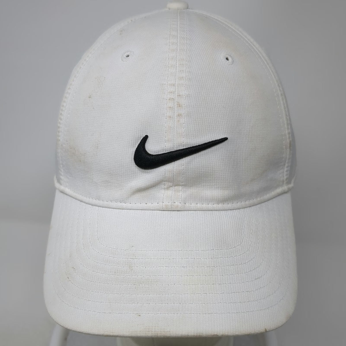 Nike Baseball Cap White Black One Size Dri-Fit Legacy91 Swoosh Strapback hat