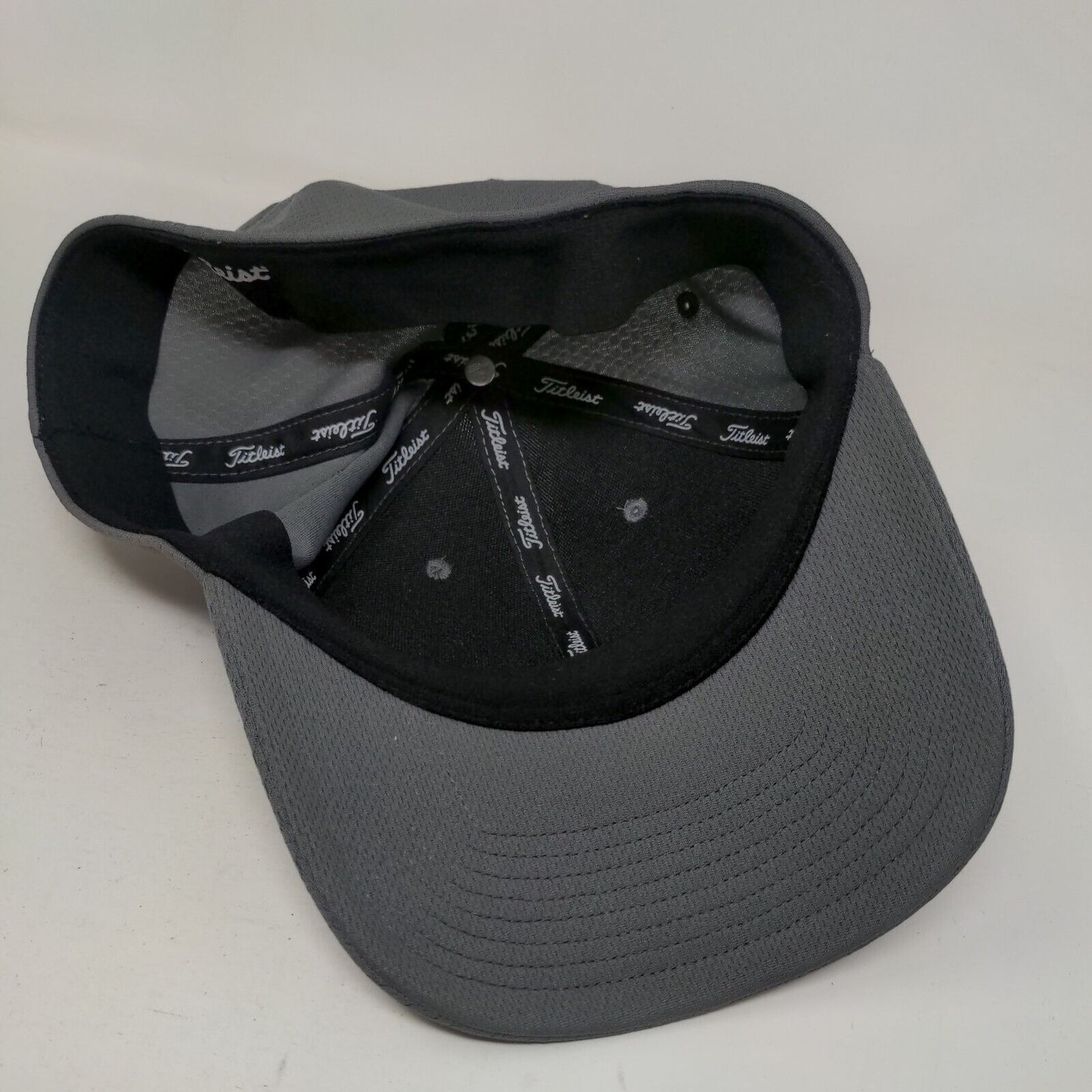 Titleist Cypress Run Fitted Hat Gray M/L Golf's Sym Embroidered 6 Panel