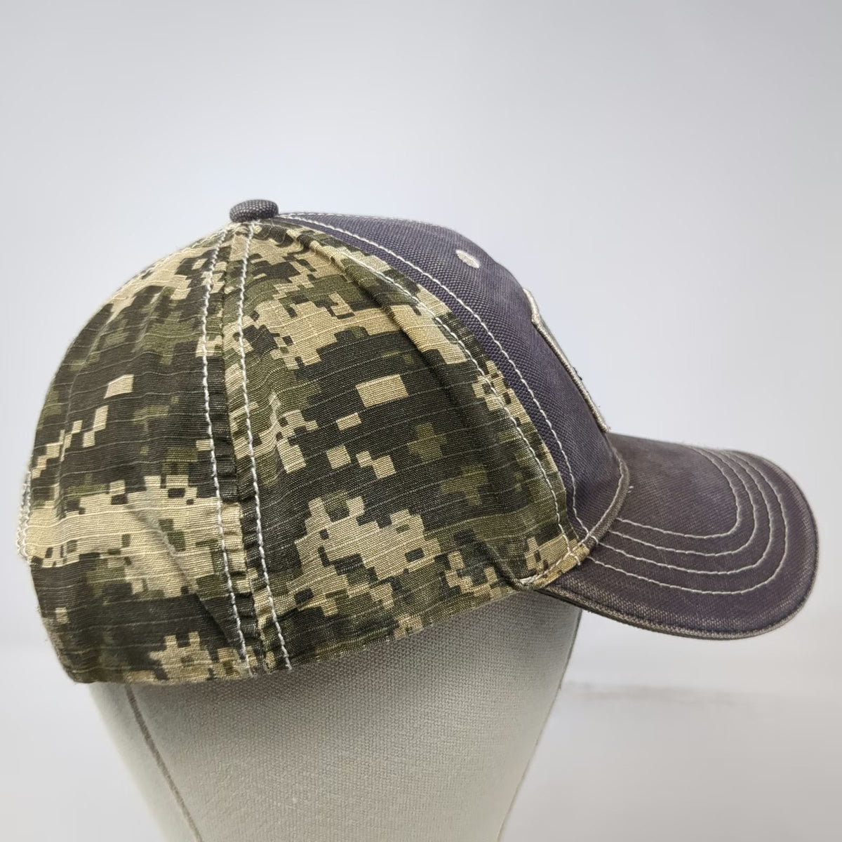 Buck Wear Trucker Hat Gray One Size Gadsden Flag Dont Tread On Me Camo