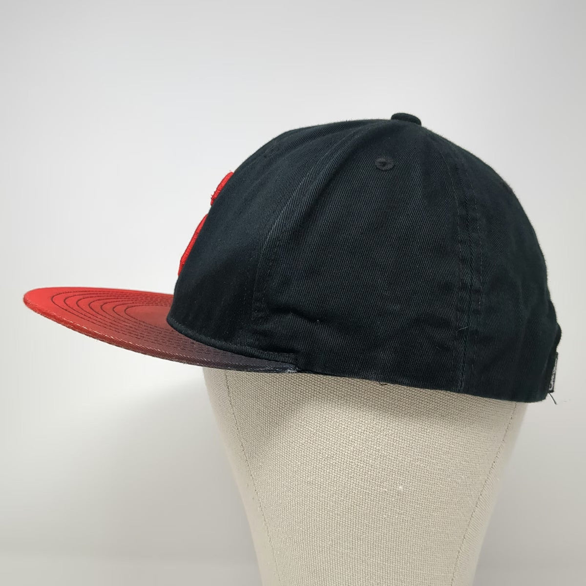 Carbon Elements Snapback Black Red One Size Dollar Sign Gradient Flat Bill Hat