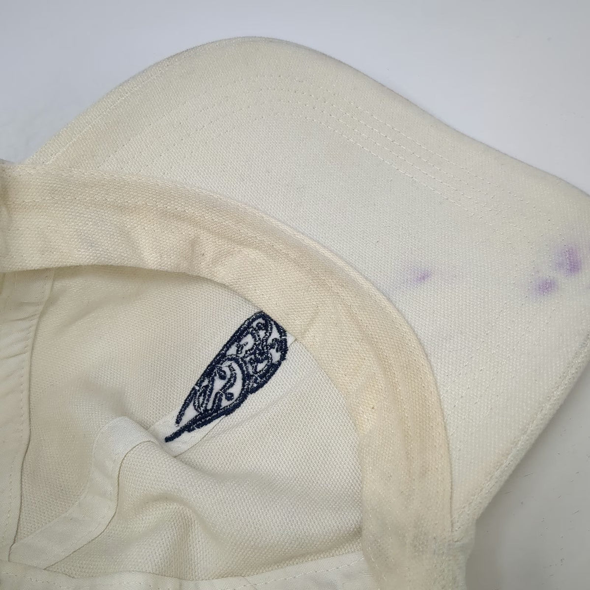 Jumeirah Baseball Cap White One Size Burj Al Arab Embroidered Slideback Hat