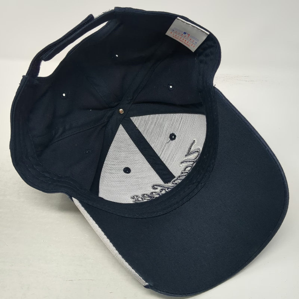 New York Yankees MLB Drew Pearson Baseball Cap Hat Blue OSFM Strapback NY Script