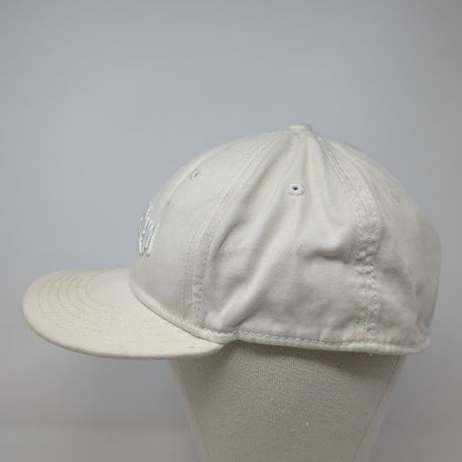 Brooklyn Fitted Baseball Cap Beige One Size Embroidered 6 Panel A-Flex