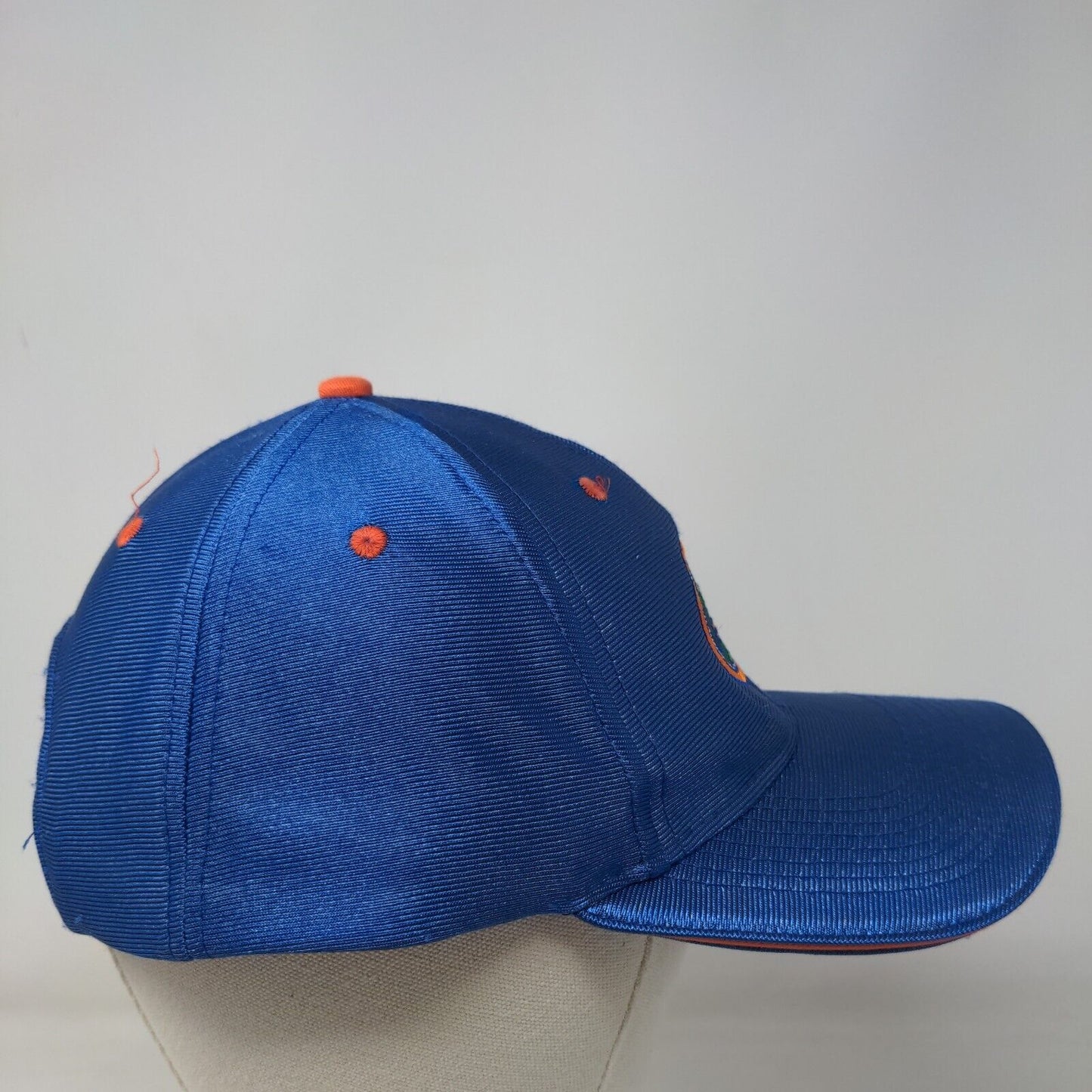 NCAA Men's Strapback Hat Blue OSFA Embroidered Florida Gators Logo Adjustable