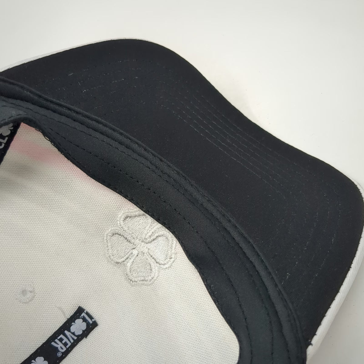 Black Clover Trucker Hat White XL Live Lucky Mesh Snapback Pink Silver