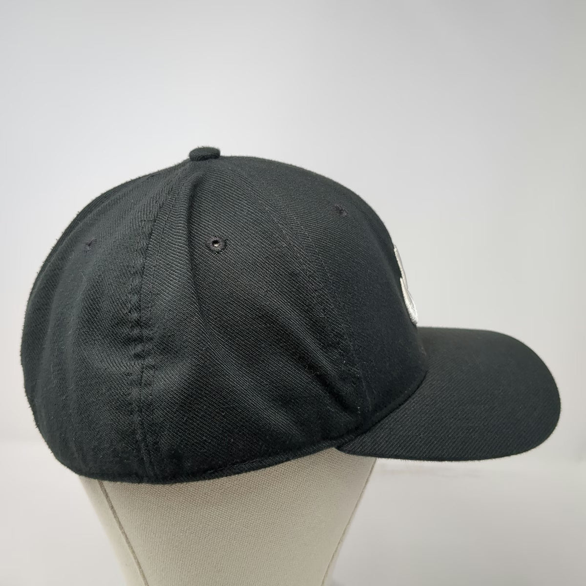 Nike Baseball Cap Black XL Dri-Fit Classic99 Embroidered Swoosh Stretch Fit Hat