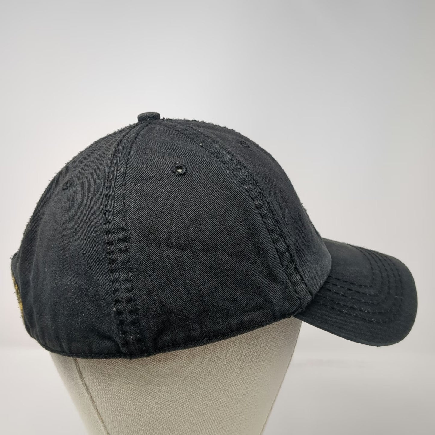 Boston Bruins NHL '47 Cap Black L Distressed Bear Patch Logo Franchise Hat