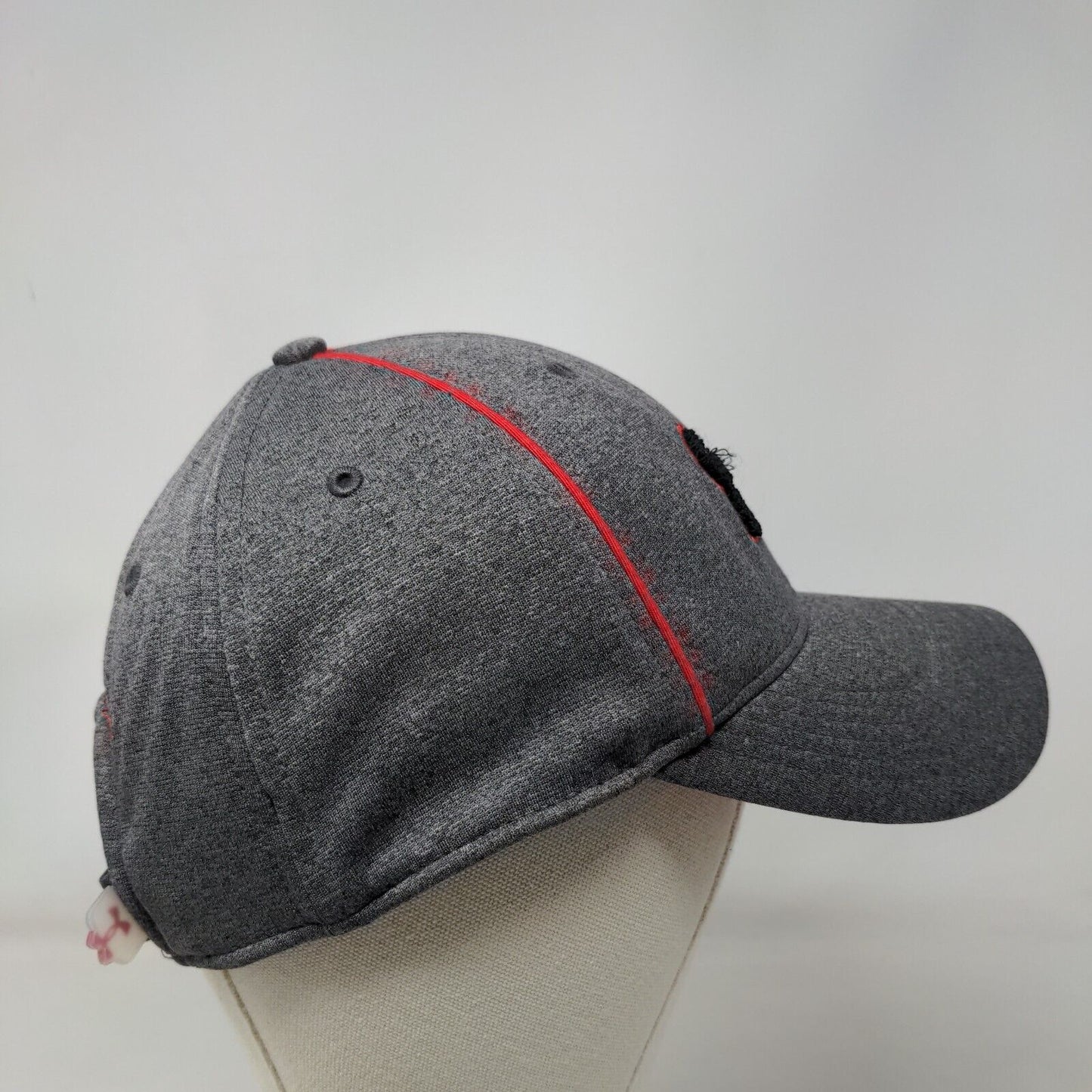 Under Armour Strapback Hat Gray OSFA Embroidered Adjustable Vent Holes