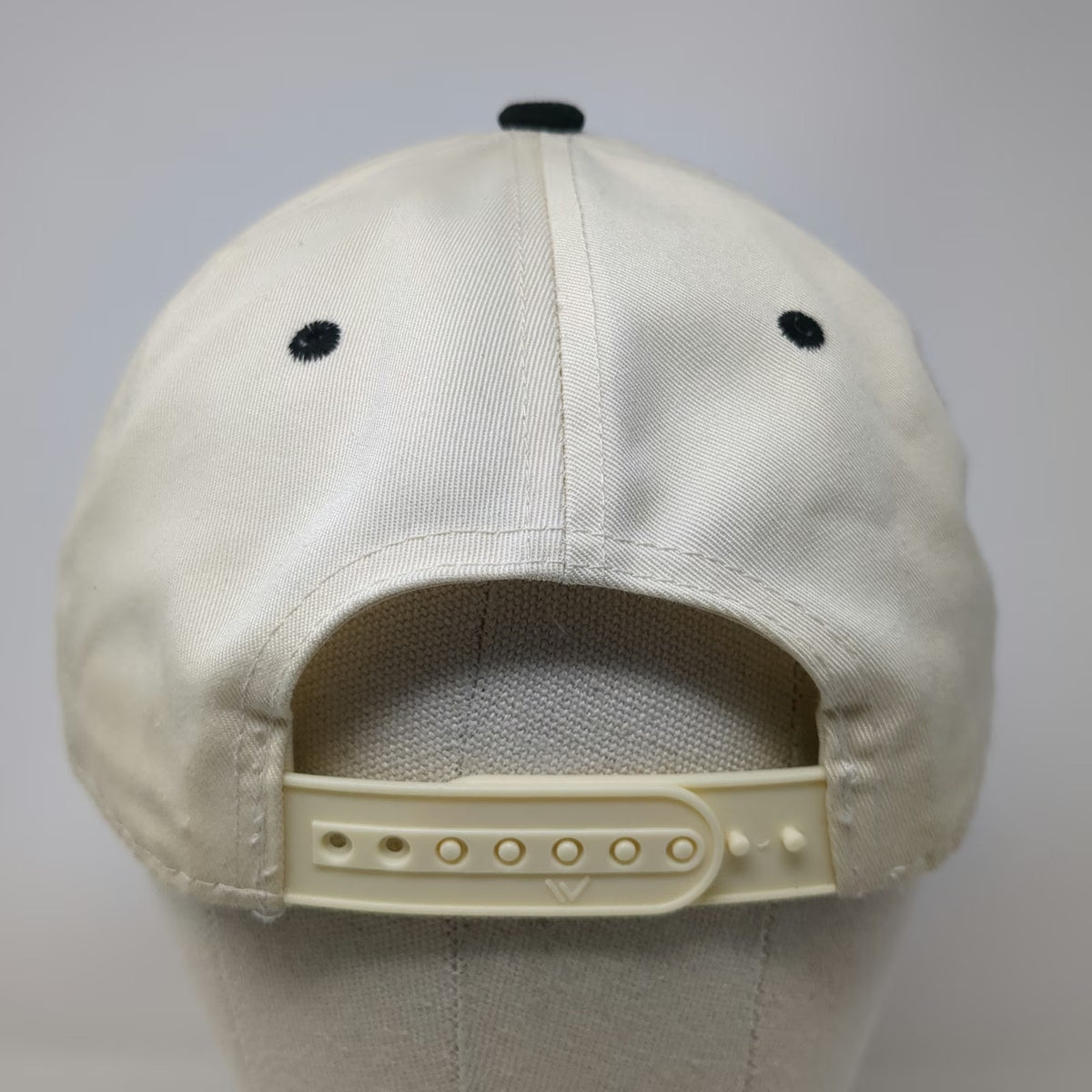 5 Panel Beige Black Hat One Size Las Vegas F1 Formula 1 Racing Snapback Sport