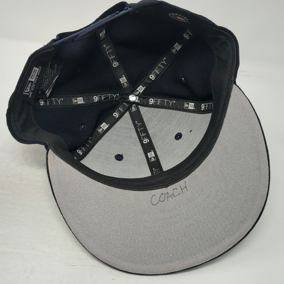 New Era New York Yankees MLB Blue Snapback One Size Hat 9FIFTY Flat Brim White