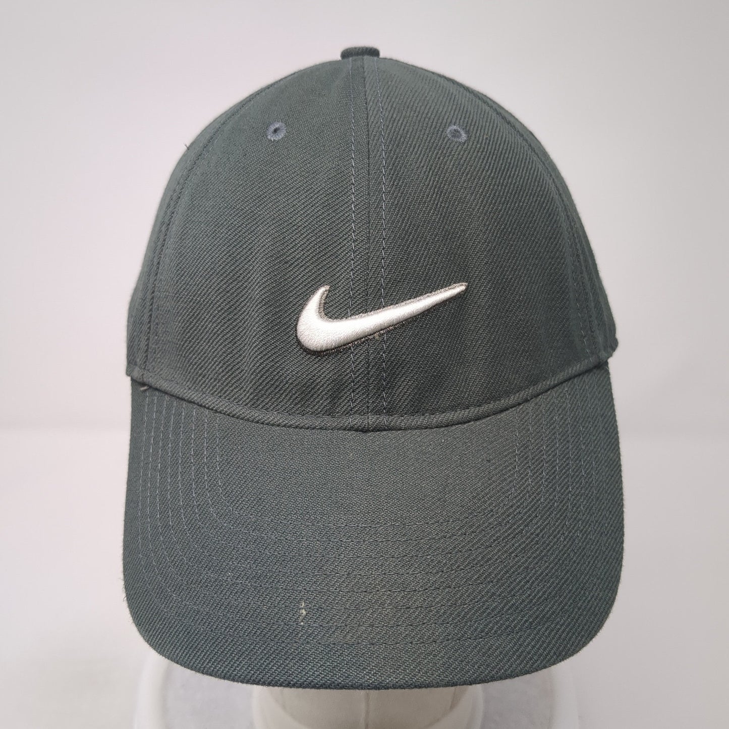 Nike Legacy91 Strapback Hat Gray One Size Adjustable Swoosh Embroidered