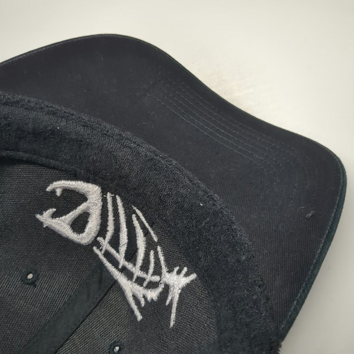 G. Loomis Baseball Cap Black One Size Fish Skeleton Logo Fishing Strapback Hat