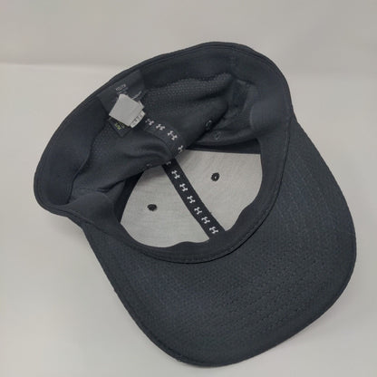 Under Armour Youth Fitted Hat Black Size S/M Lightweight Vented Holes 6 Panel