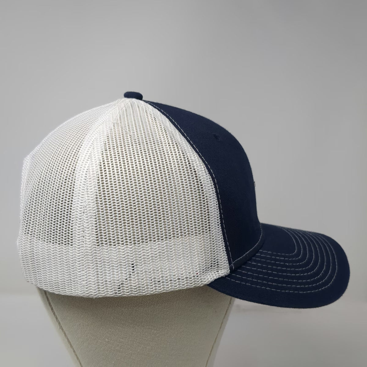 Ouray Trucker Hat Blue White One Size Bigfoot Sasquatch Stein Leavenworth Mesh