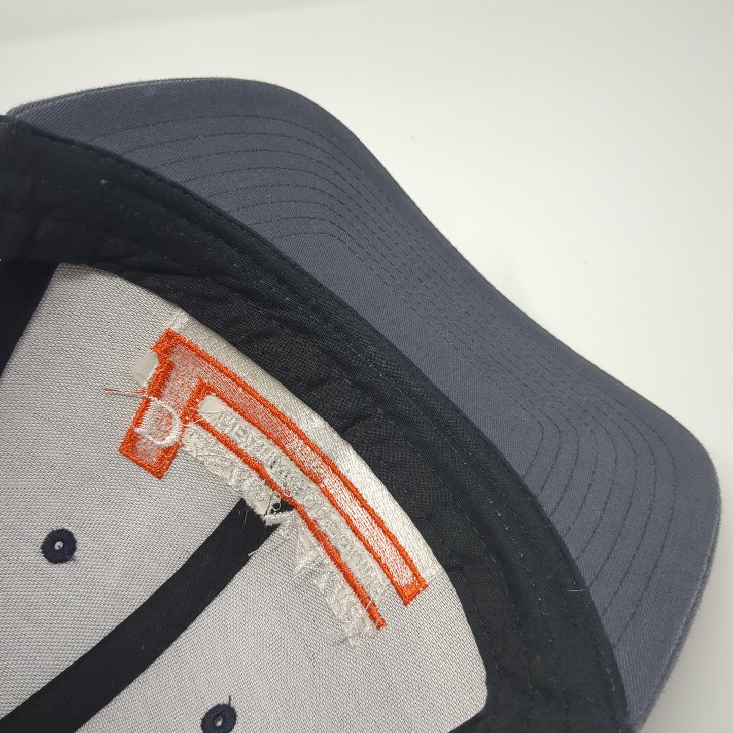 Design Aire Heating & Cooling Snapback Trucker Hat Gray One Size Sport-Tek