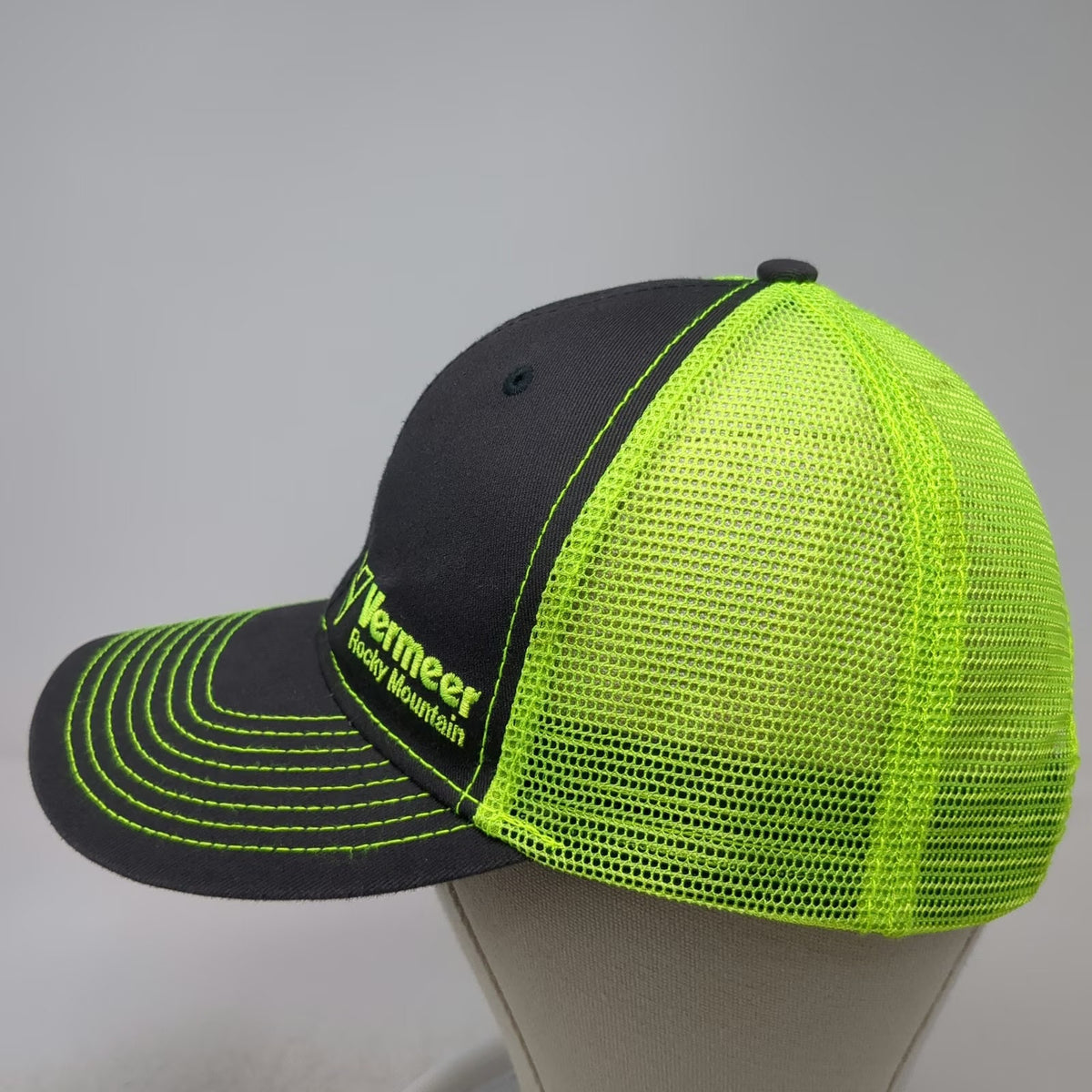 Vermeer Rocky Mountain Trucker Hat Black Yellow One Size Mesh Snapback Logo Cap