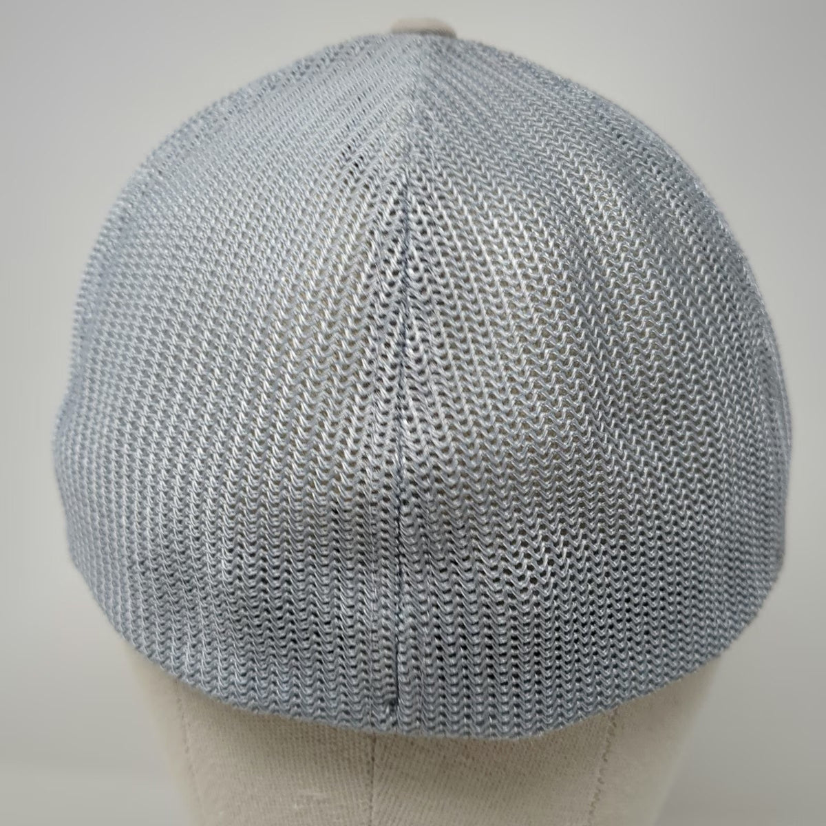 TravisMathew Golf Baseball Cap Gray XL Mesh Flexfit Horizontal Stripes Hat
