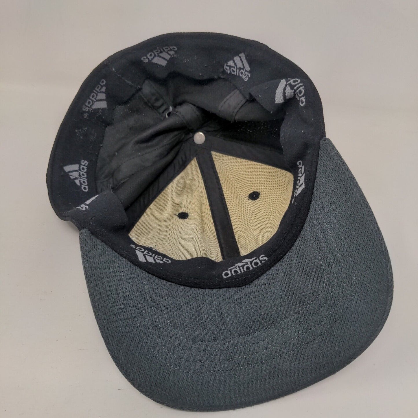 Adidas Fitted Hat Black L/XL A-flex Embroidered Logo Vented Holes 6 Panel