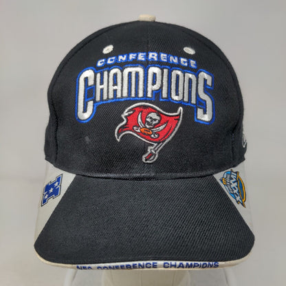 Tampa Bay Buccaneers Super Bowl XXXVII Strapback Hat Black Autographed NFL