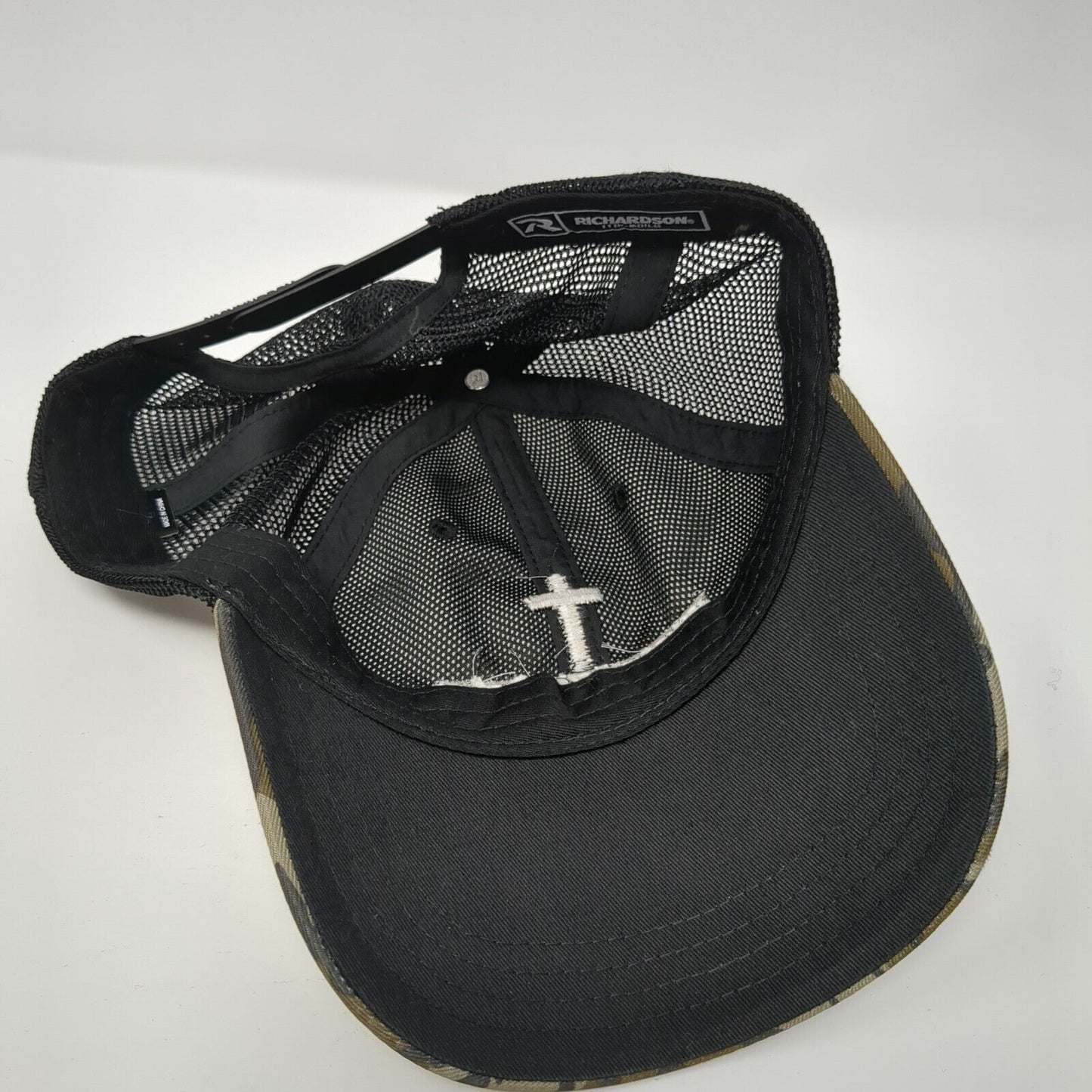 Rescued Snapback Trucker Hat Camouflage M/L Adjustable Mesh Back Richardson